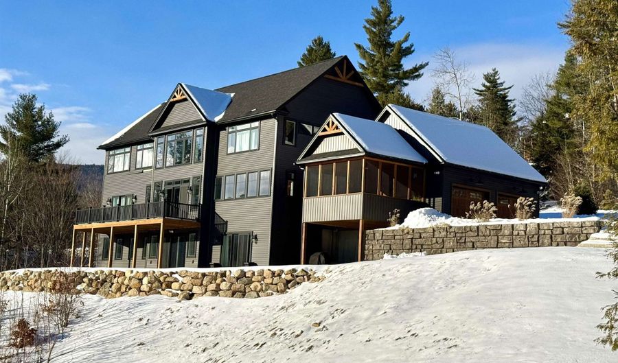 83 Parker Ridge Rd, Bartlett, NH 03812 - 3 Beds, 4 Bath
