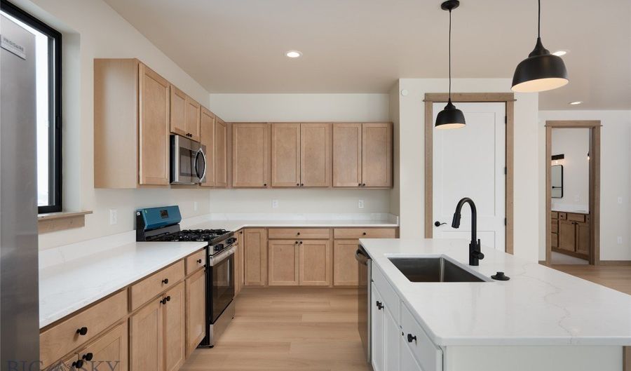 2503 Fremont St, Bozeman, MT 59718 - 2 Beds, 3 Bath