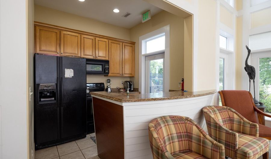 4700 WATER PARK Dr, Belcamp, MD 21017 - 2 Beds, 2 Bath