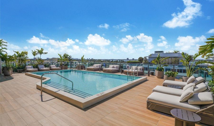 9901 W Bay Harbor Dr 403, Bay Harbor Islands, FL 33154 - 3 Beds, 4 Bath