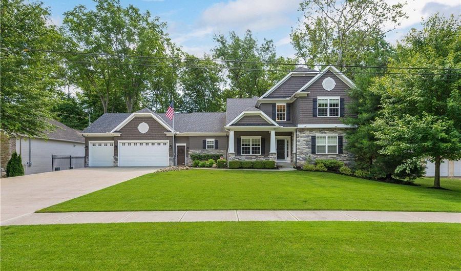 1045 N Quarry Rd, Amherst, OH 44001 - 5 Beds, 4 Bath