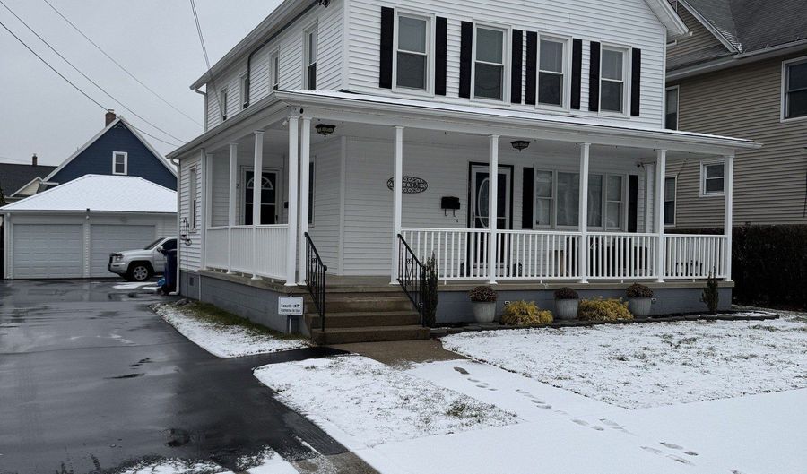 22 Dwight St 2Nd Fl, Ansonia, CT 06401 - 3 Beds, 1 Bath
