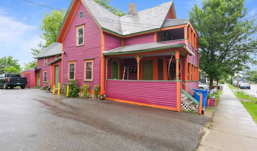 317 N Winooski Ave, Burlington, VT 05401 - 6 Beds, 3 Bath