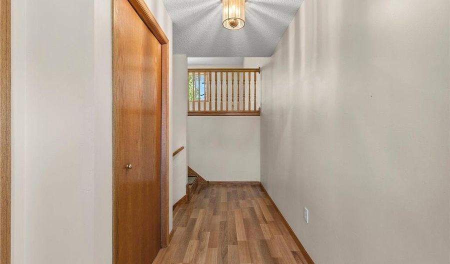 2756 Cutters Grove Cir, Anoka, MN 55303 - 3 Beds, 2 Bath