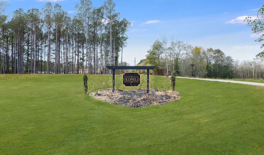 22 A Regent St, Camden, SC 29020 - 3 Beds, 3 Bath