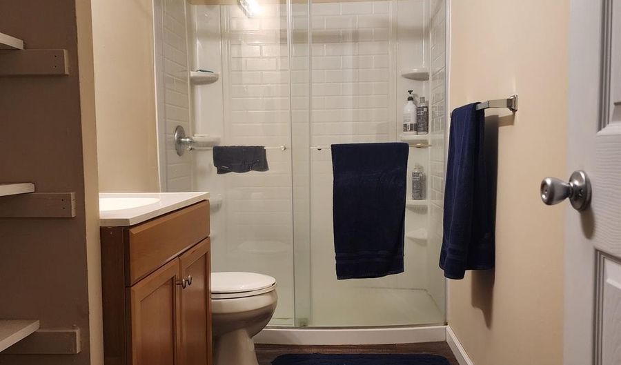 709 11th St, Altavista, VA 24517 - 3 Beds, 1 Bath