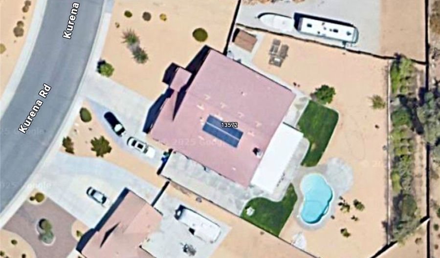 13572 Kurena Rd, Apple Valley, CA 92308 - 5 Beds, 4 Bath