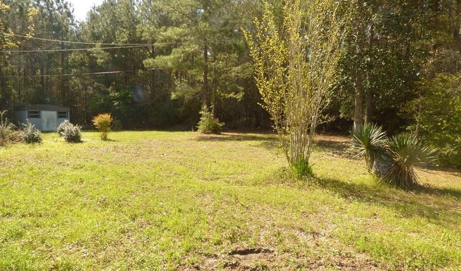 3111 Kahnville Rd, Gloster, MS 39638 - 3 Beds, 2 Bath