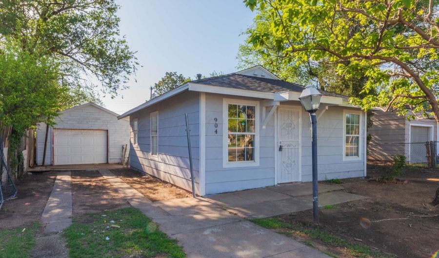 904 N Hayes St, Amarillo, TX 79107 - 2 Beds, 1 Bath
