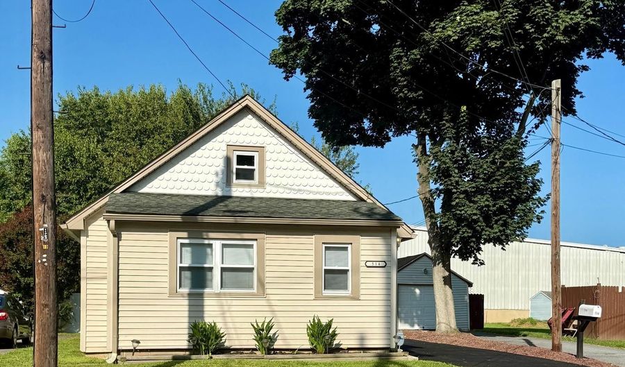 514 PEAR St, Dover, DE 19904 - 2 Beds, 1 Bath