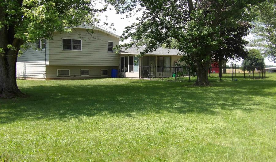 4403 County Rd 41 Rd, Auburn, IN 46706 - 3 Beds, 2 Bath