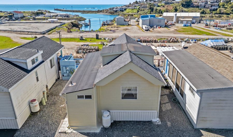 16219 LOWER HARBOR Rd P5, Brookings, OR 97415 - 1 Beds, 1 Bath