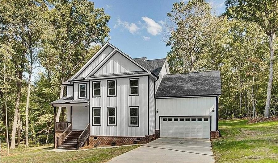 1559 Allen Ct, Asheboro, NC 27205 - 4 Beds, 5 Bath