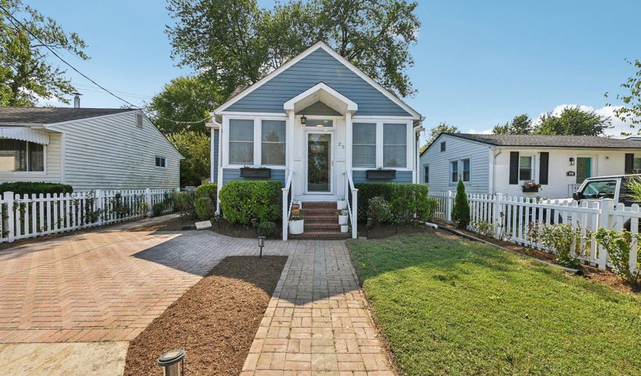 25 DORSEY Ave, Annapolis, MD 21401 - 4 Beds, 3 Bath