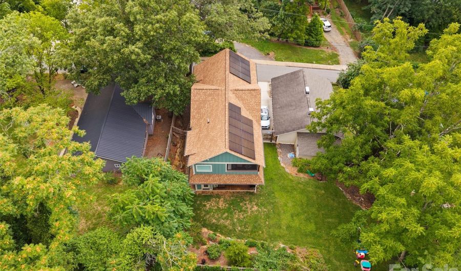 159 Wellington St, Asheville, NC 28806 - 4 Beds, 4 Bath