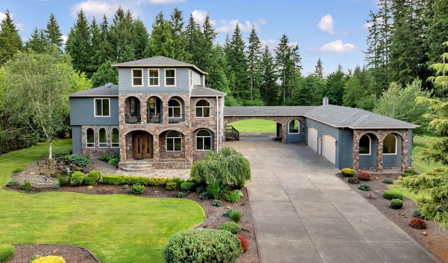 21821 NE ROCK CREEK CANYON Rd, Battle Ground, WA 98604 - 6 Beds, 7 Bath