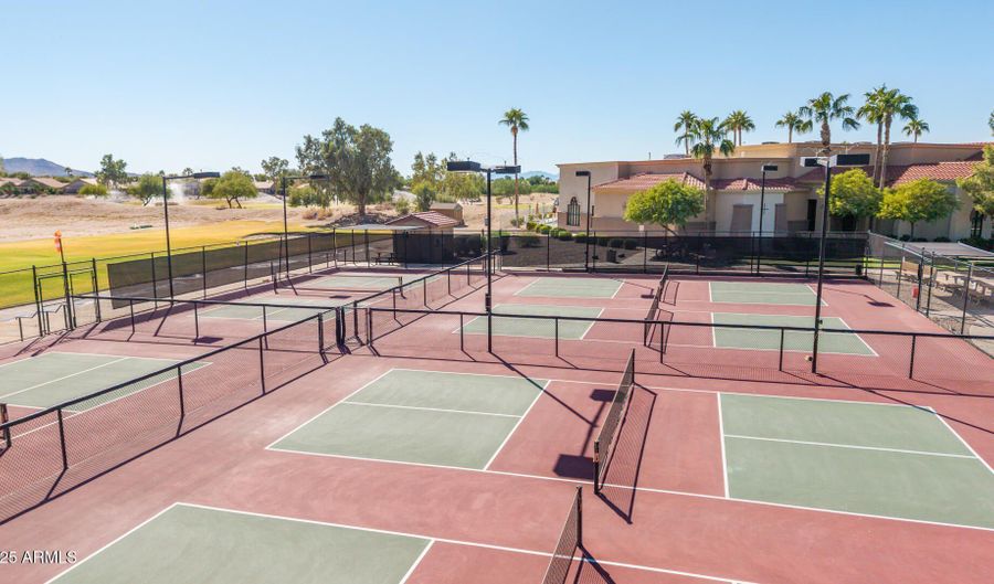 254 N MONTEREY Ct, Casa Grande, AZ 85194 - 2 Beds, 2 Bath