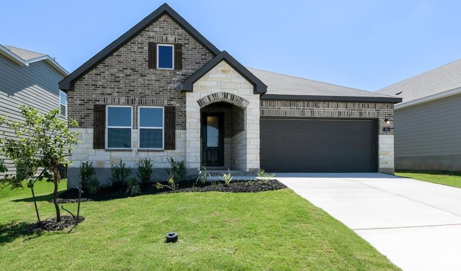 314 Brood Dr, Adkins, TX 78101 - 4 Beds, 3 Bath