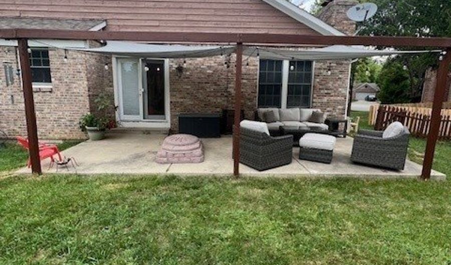 11943 Glen Cove Ct, Indianapolis, IN 46236 - 4 Beds, 3 Bath