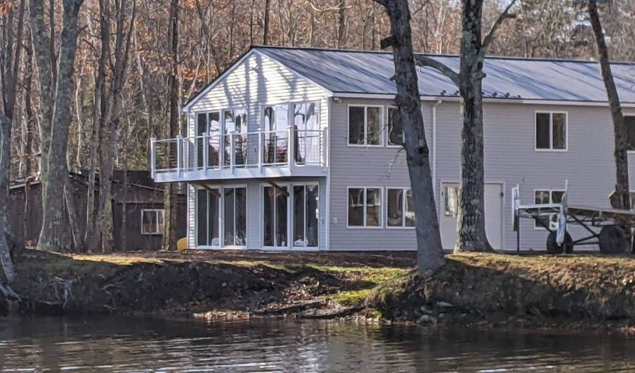 5 N Vigue Shore Rd, Albion, ME 04910 - 5 Beds, 4 Bath
