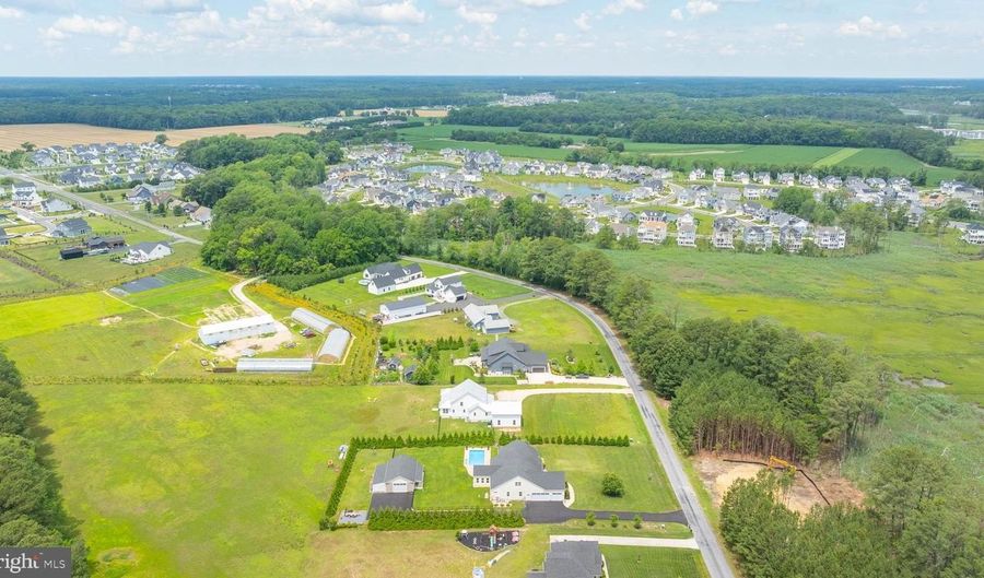 22136 WATERVIEW Rd, Lewes, DE 19958 - 3 Beds, 3 Bath