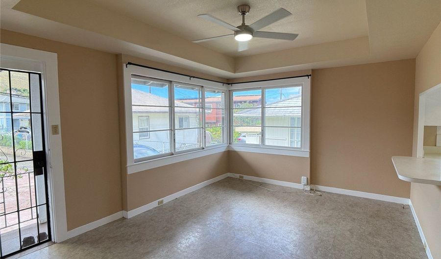 2158 Kanealii Ave, Honolulu, HI 96813 - 2 Beds, 1 Bath