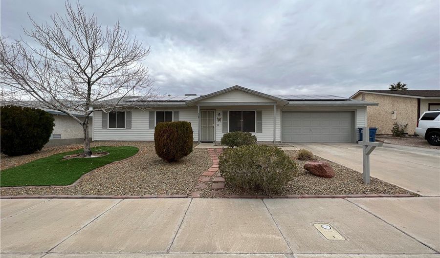 231 Fullerton Ave, Henderson, NV 89015 - 4 Beds, 2 Bath