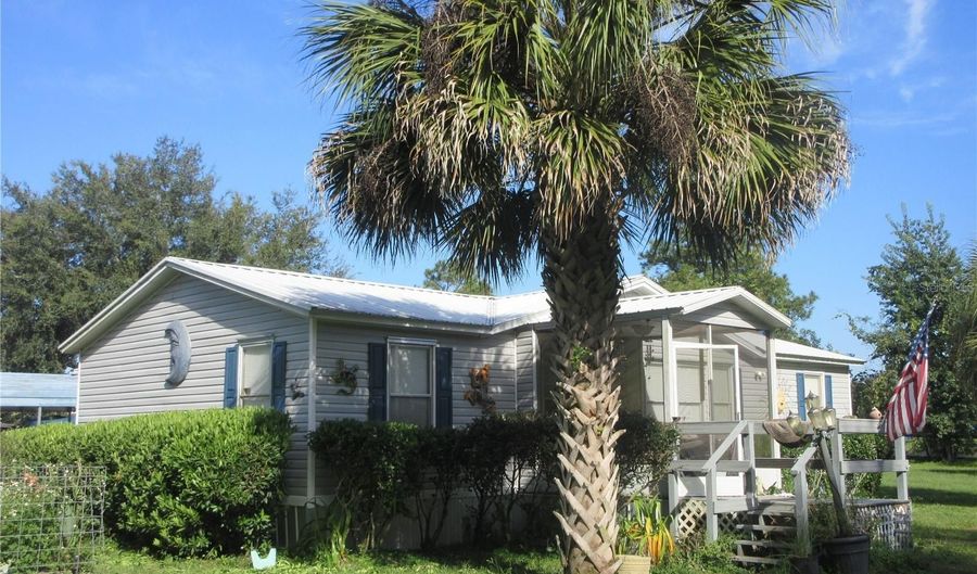 8500 NE 41ST Ct, Anthony, FL 32617 - 3 Beds, 2 Bath