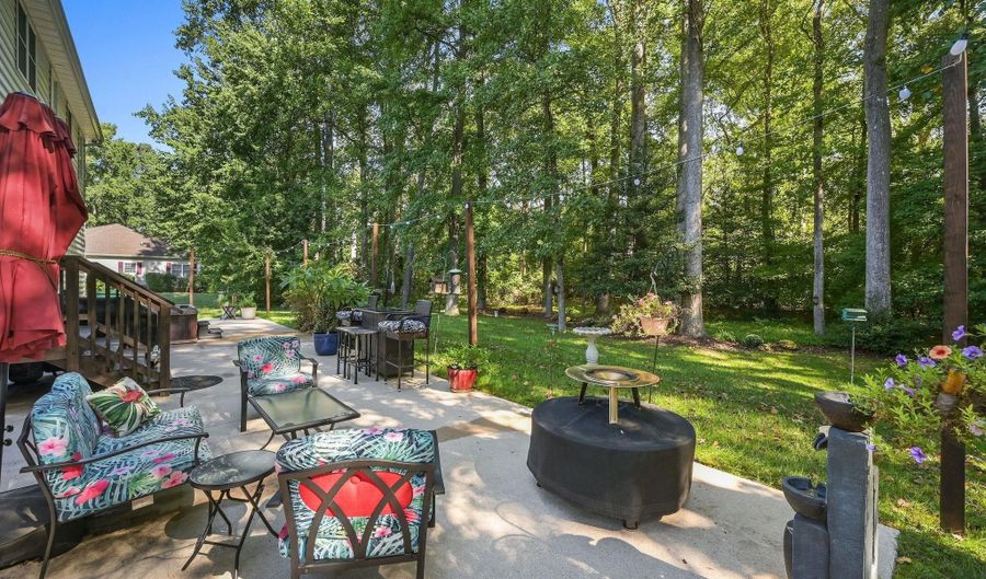 243 CARDINAL HILLS Pkwy, Dover, DE 19904 - 4 Beds, 3 Bath