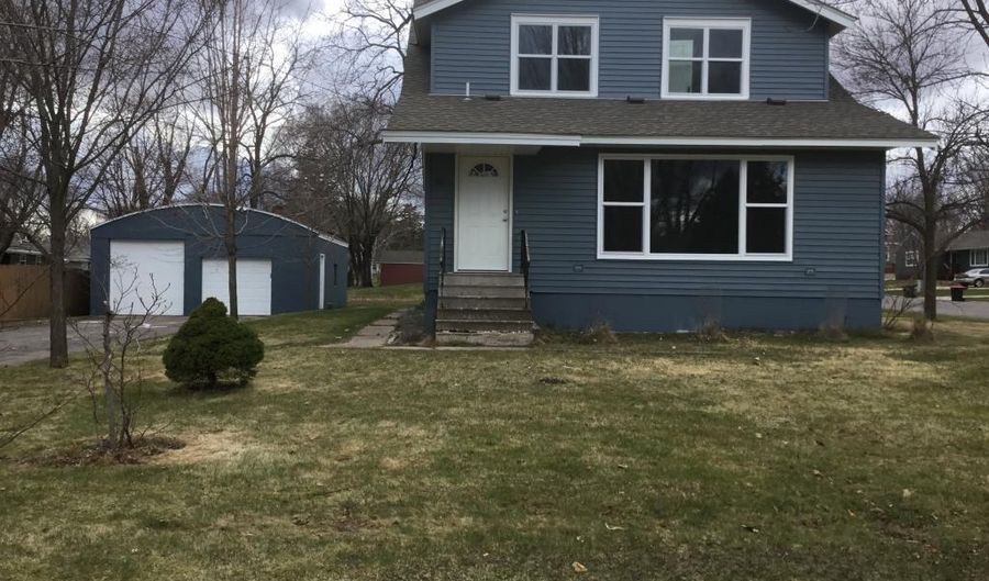 161 10th St, Albany, MN 56307 - 5 Beds, 2 Bath