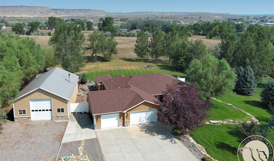 8515 Sail Fish Dr, Billings, MT 59106 - 4 Beds, 3 Bath