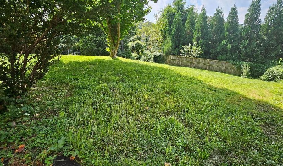 6002 ONONDAGA Rd, Bethesda, MD 20816 - 4 Beds, 4 Bath