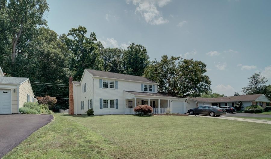 12805 KENDALE Ln, Bowie, MD 20715 - 4 Beds, 3 Bath