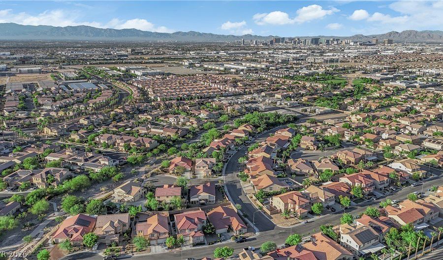 7364 S Brushwood Peak Ave, Las Vegas, NV 89113 - 3 Beds, 2 Bath