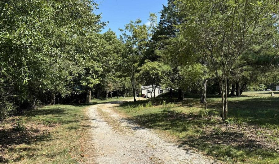 14286 Williams Rd, Athens, AL 35614 - 3 Beds, 1 Bath