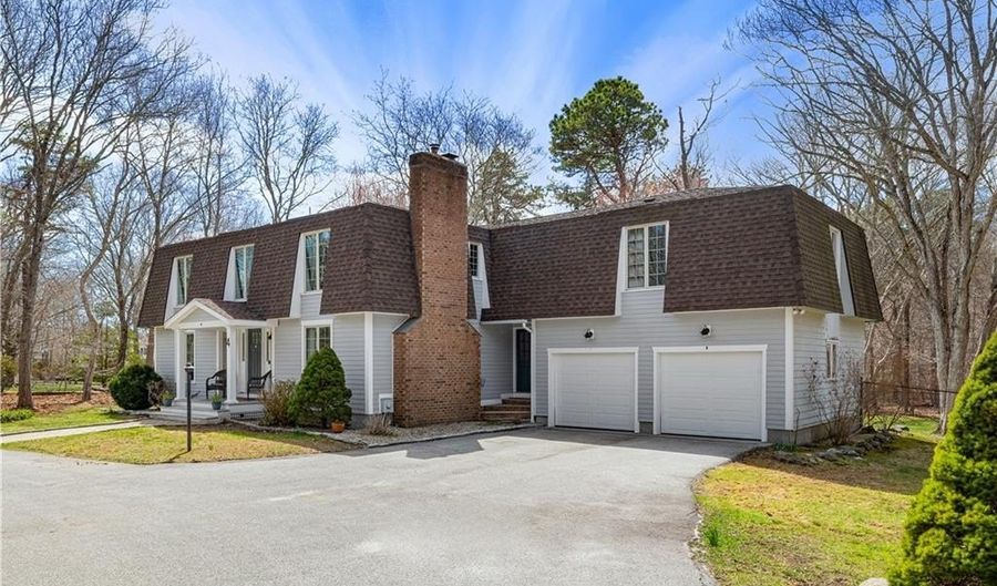 4 Intrepid Ln, Jamestown, RI 02835 - 4 Beds, 3 Bath