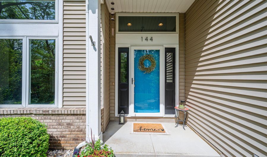 144 Pettis Ave SE, Ada, MI 49301 - 3 Beds, 3 Bath