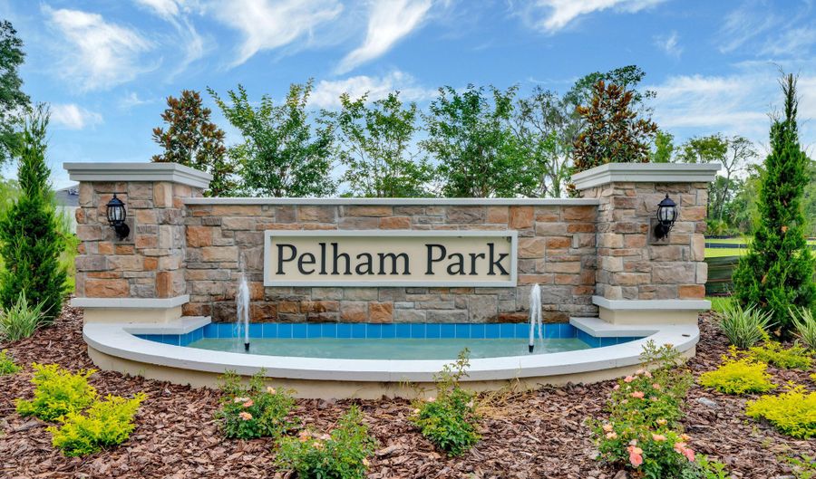 464 Pelham Park Dr, Deland, FL 32720 - 3 Beds, 2 Bath