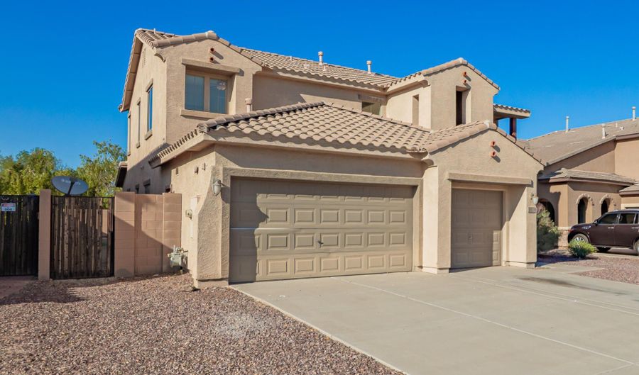 12160 W CHASE Ln, Avondale, AZ 85323 - 4 Beds, 3 Bath