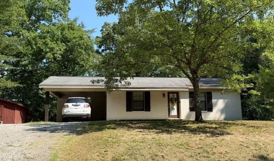 576 County Road 1213, Baldwyn, MS 38824 - 2 Beds, 1 Bath
