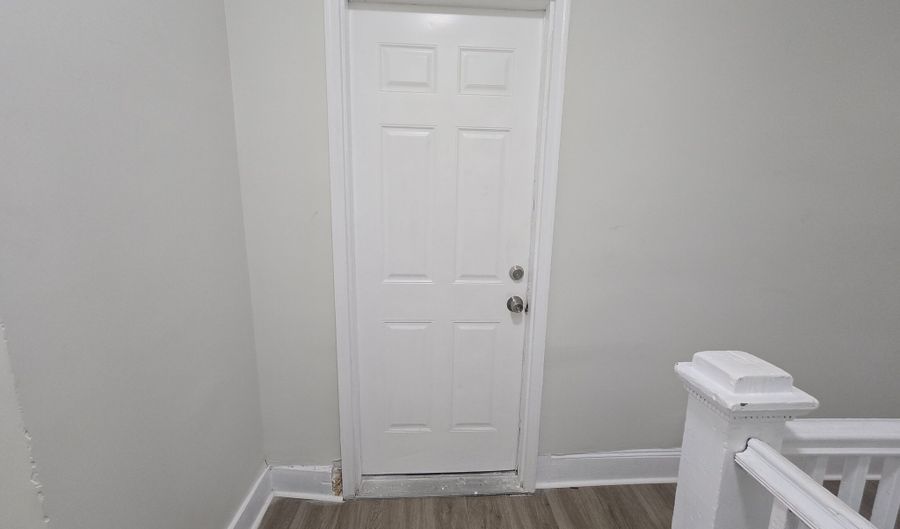 25 Whittier St 5, Bridgeport, CT 06605 - 2 Beds, 1 Bath