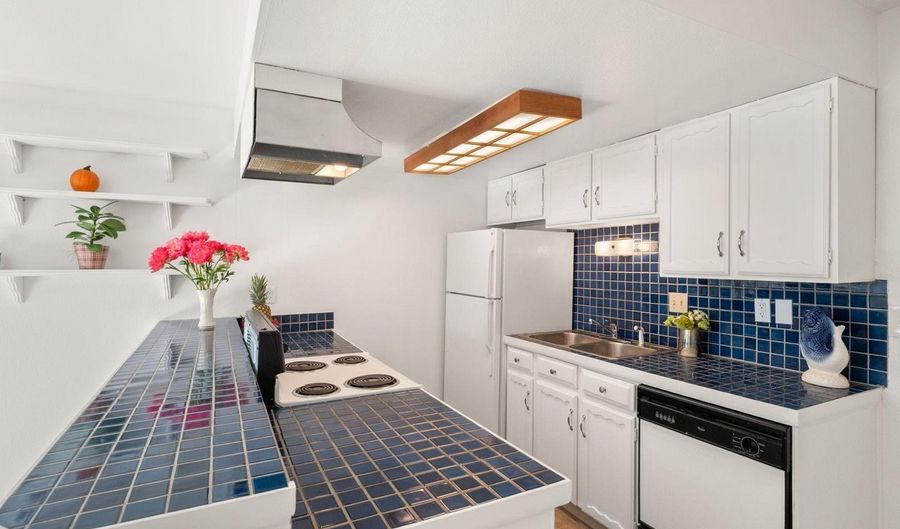 645 Manhattan Pl 304, Boulder, CO 80303 - 1 Beds, 1 Bath