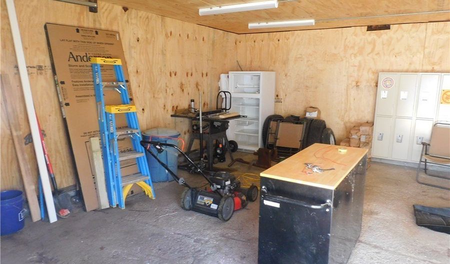 3233 Wilson Ave, Ashtabula, OH 44004 - 3 Beds, 1 Bath