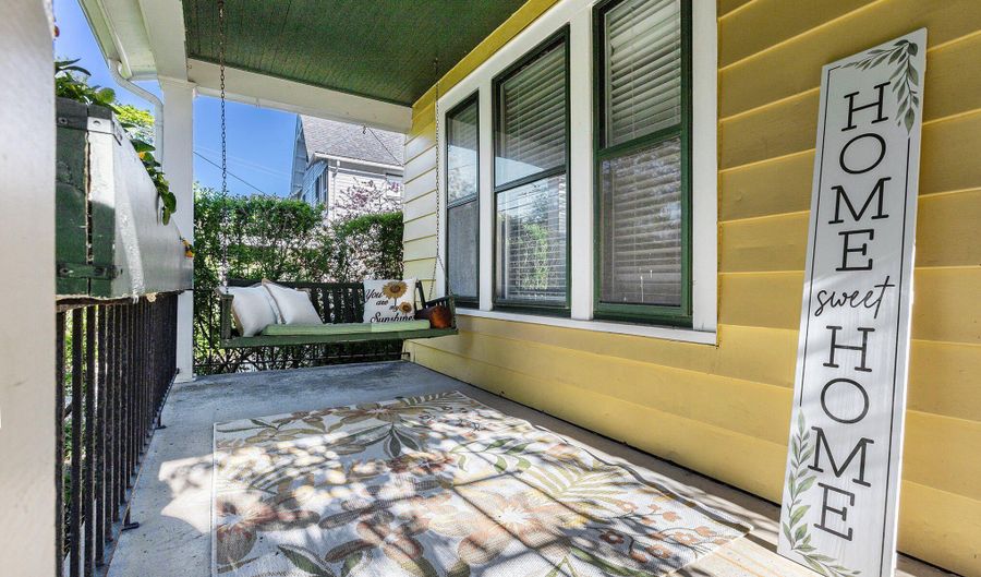 721 W Washington St, Ann Arbor, MI 48103 - 5 Beds, 3 Bath