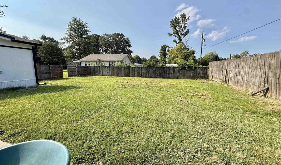 5207 N Shobe Rd, Alexander, AR 72022 - 5 Beds, 3 Bath