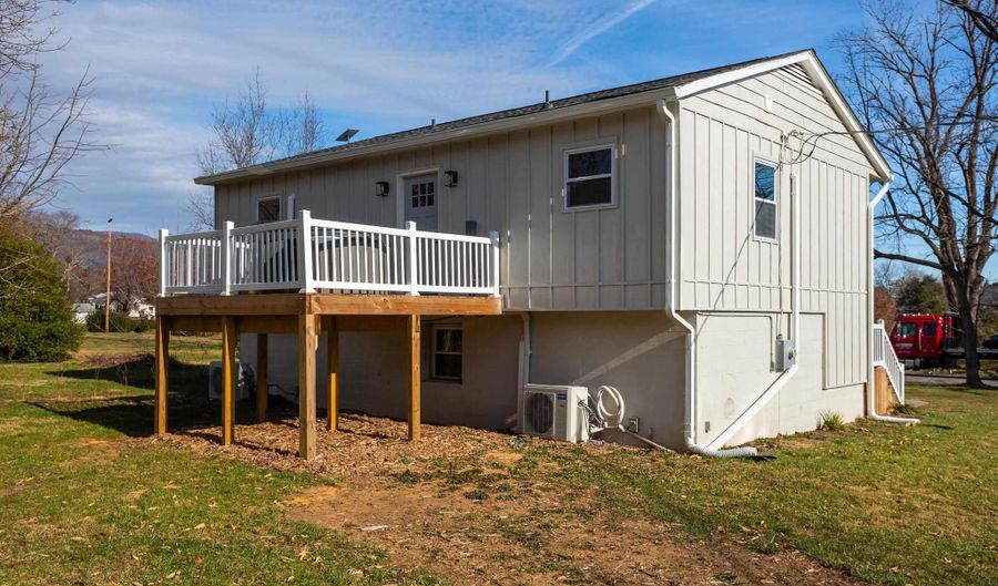 1795 AVON Rd, Afton, VA 22920 - 3 Beds, 3 Bath