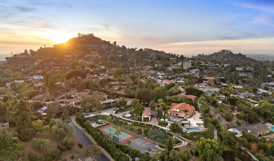 10310 Fuerte Dr, La Mesa, CA 91941 - 7 Beds, 8 Bath