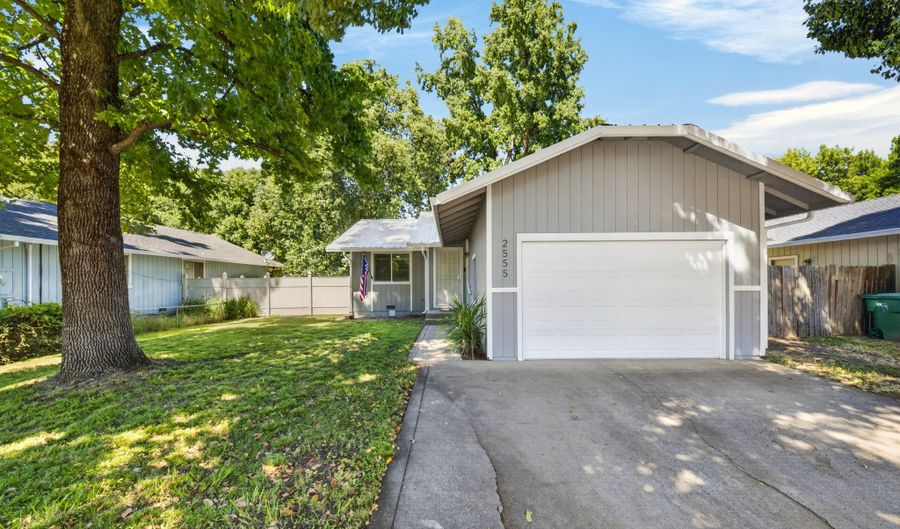 2555 Lupine St, Anderson, CA 96007 - 2 Beds, 1 Bath