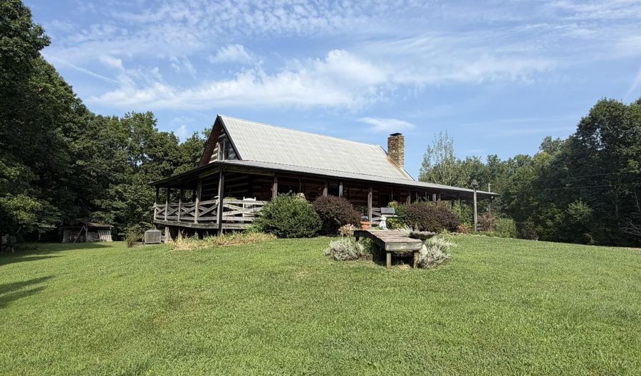 1404 Catwalk Rd, Bagdad, KY 40003 - 2 Beds, 3 Bath