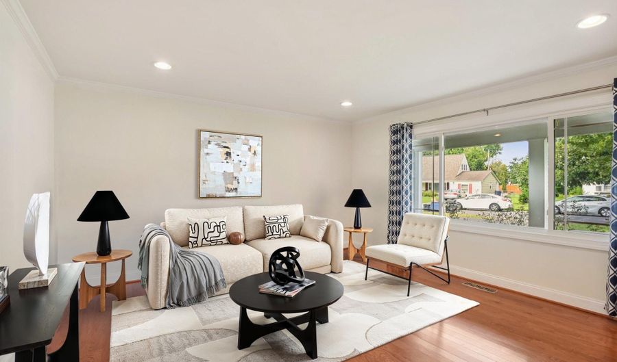 12213 WESTMONT Ln, Bowie, MD 20715 - 4 Beds, 2 Bath